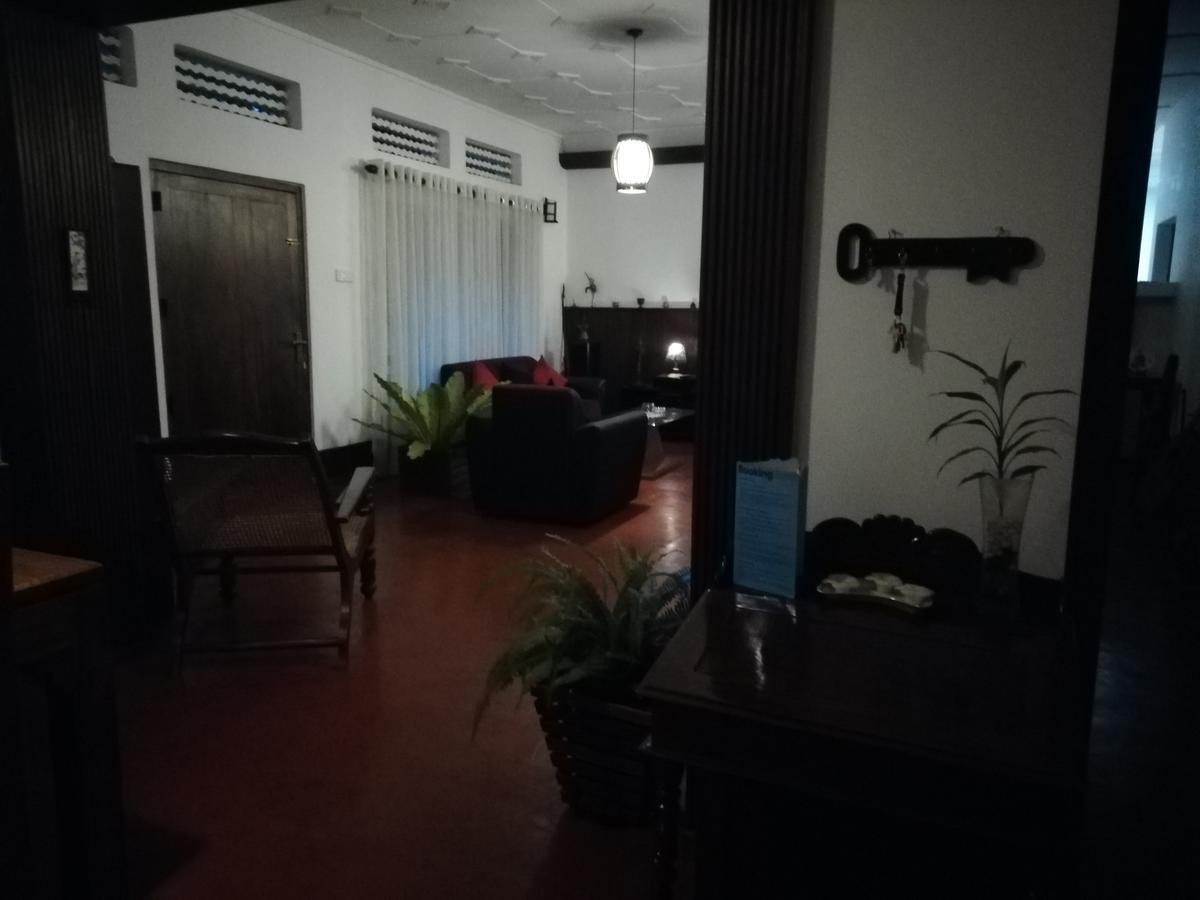 Mahaweli Shades Hotel Kandy Exterior foto